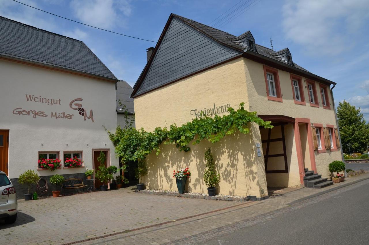 Altes Winzerhaus - Ferienhaus Burgen  Exterior foto